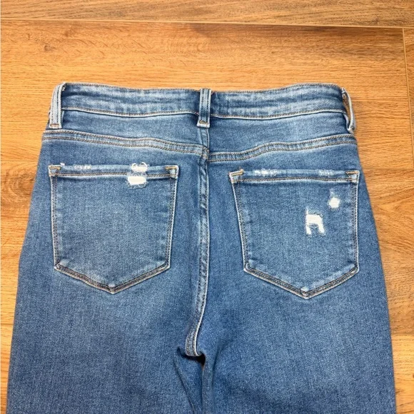 Vervet Distressed Cropped Jeans Size 24 High Rise Stretch Raw Hem Denim EUC - Picture 10 of 16